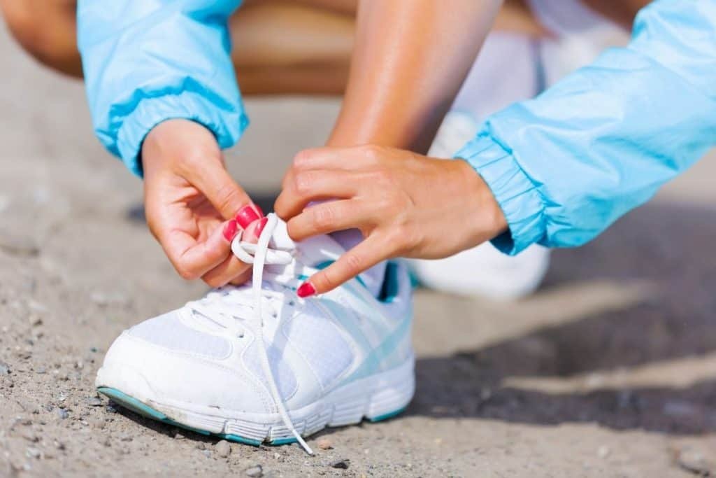 how-to-clean-shoe-laces